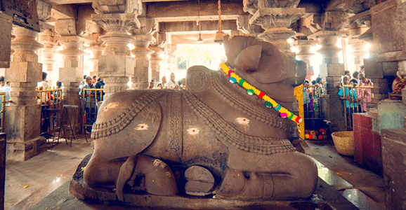 best srisailam taxi from hyderabad